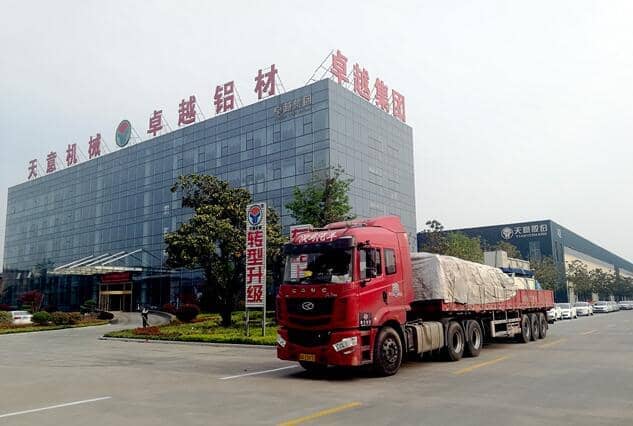 每逢五一ld官网登录机械发货忙