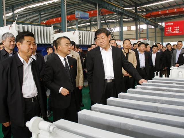 ld官网登录机械参加济宁市企业技术改造暨“6501”培育工程现场推进会议