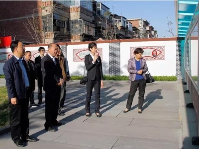 兖州区委党校常务副校长党委书记周广珍莅临ld官网登录机械考察指导