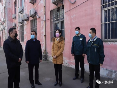 齐心协力 共阻疫情！ld官网登录机械捐赠15000余只口罩助力疫情防控！