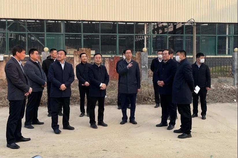 王营区长调研ld官网登录机械大宗固体废物循环利用项目